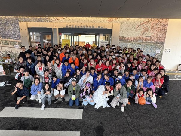 【地域貢献】にこにこママフェスタ出展報告：32名のママに施術を提供し、地域交流に貢献